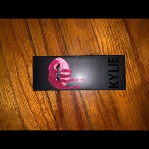 Kylie cosmetics lip kit in twenty one